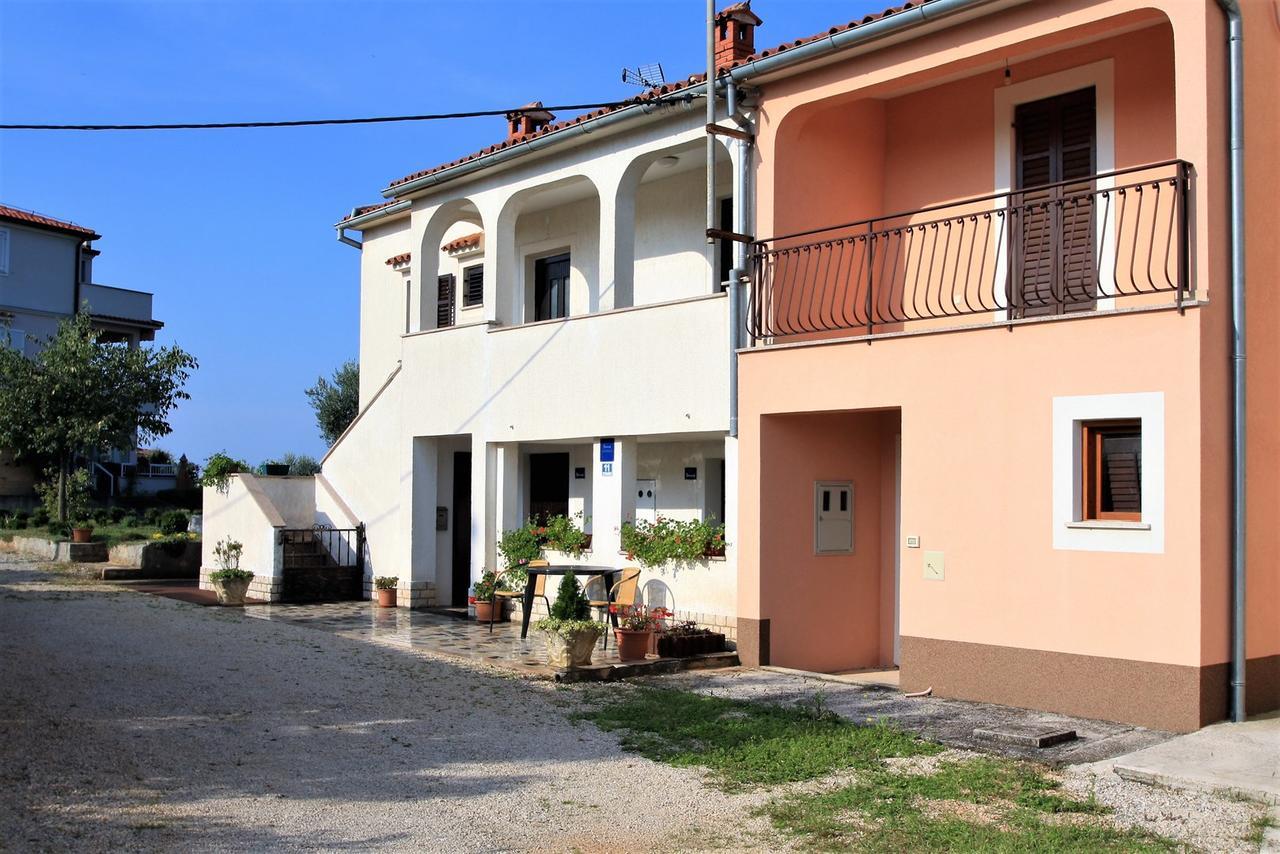 Apartments Livio Stranici Rosini Extérieur photo